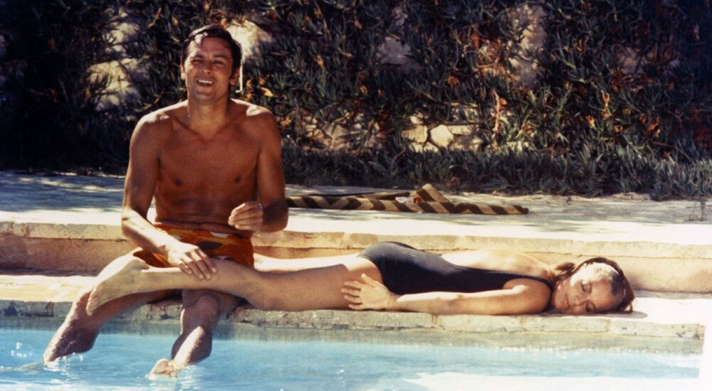 Lost In Frenchlation : La Piscine