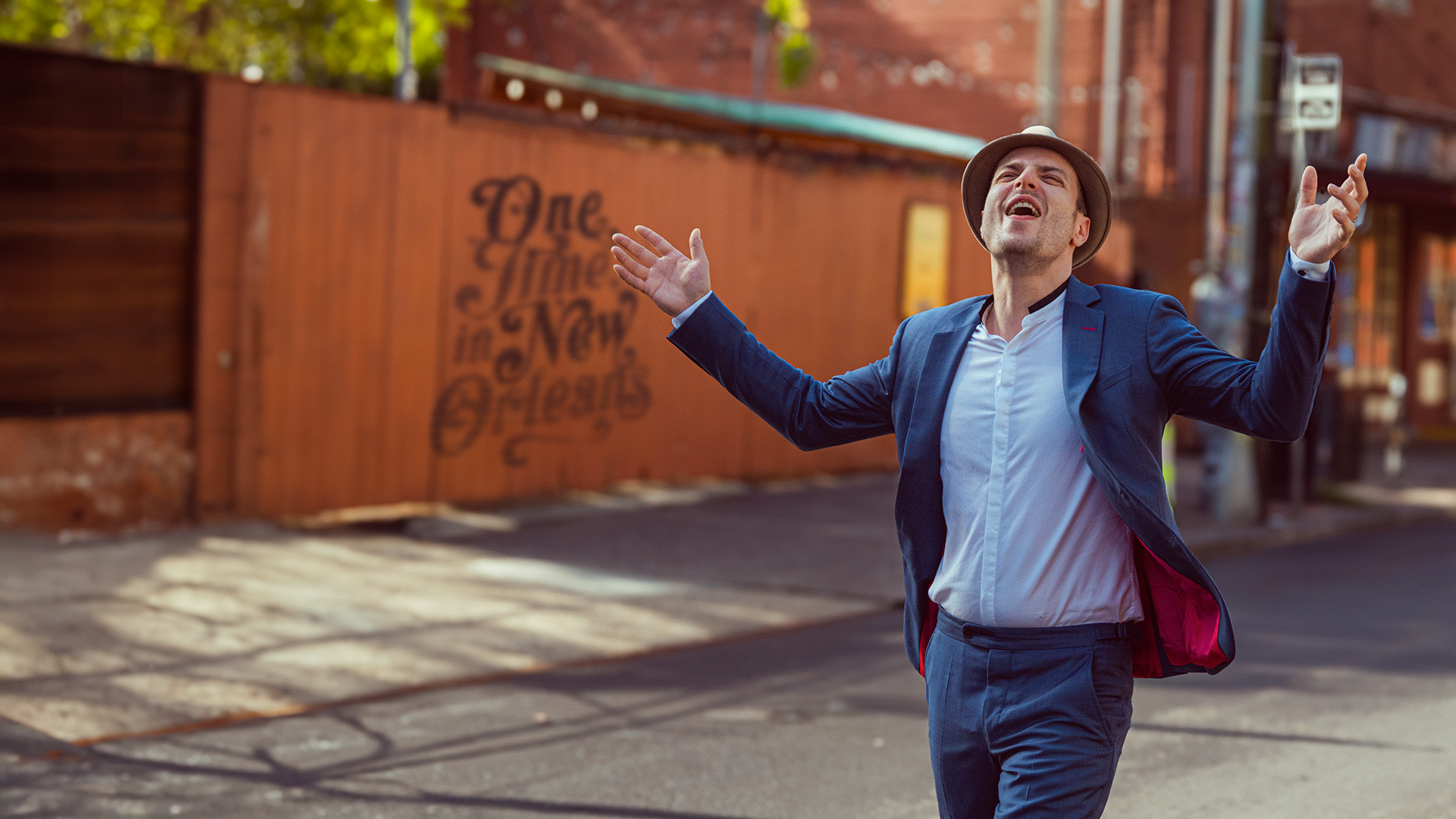 NEW ORLEANS CLUB – TO JOIN YOU IN A SECOND LINE