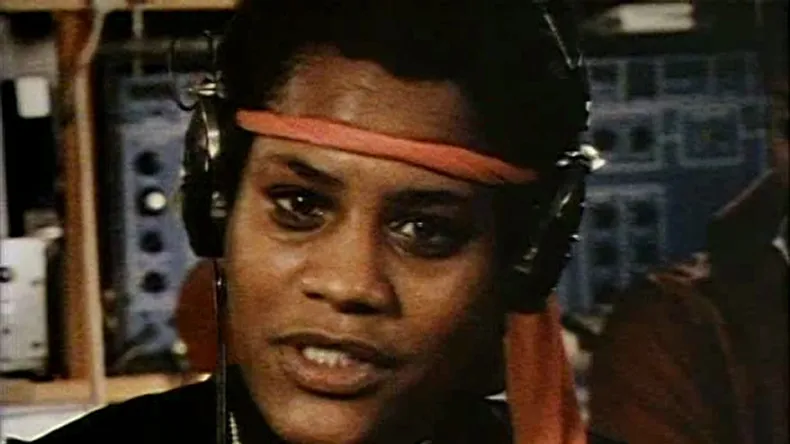 SÉANCE PRÉSENTÉE : BORN IN FLAMES 