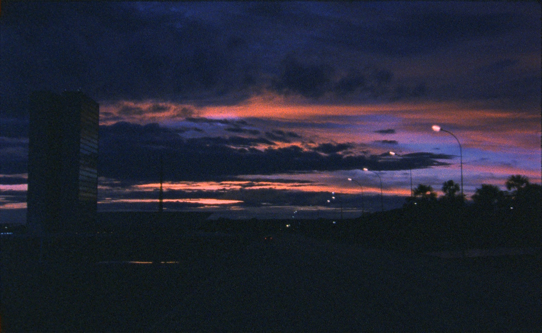 Il fait nuit en Amérique